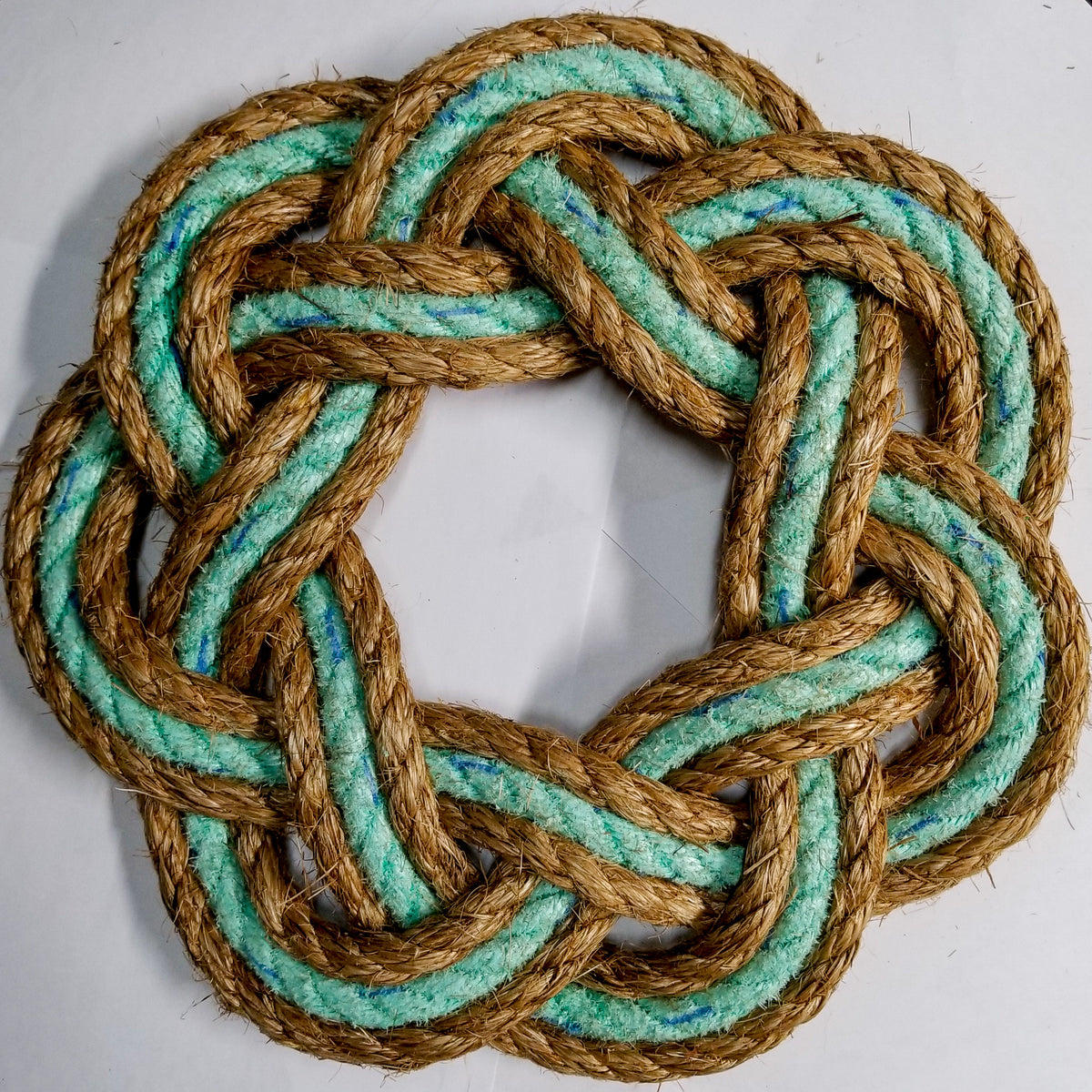 Cast Away Swirl Sailors Wreath – All For Knot Rope Weaving Inc.